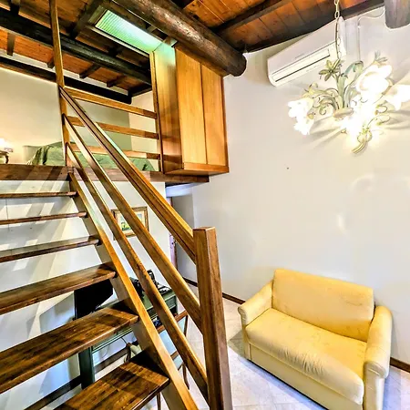 La Fornacina Apartment *